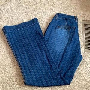 Rock and rebel stripped trouser jeans